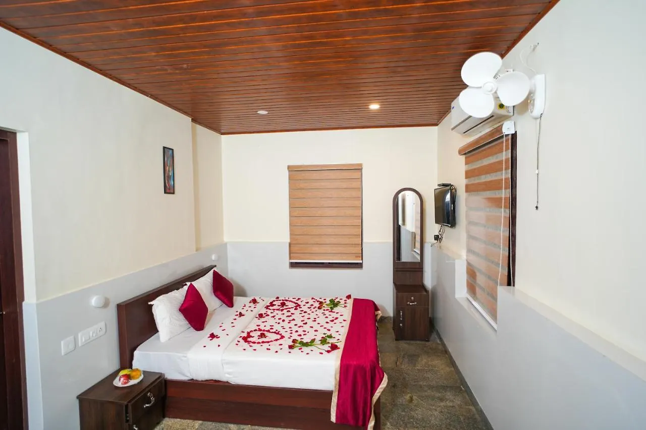 Clay Resort By Bestinn Leisure - Wayanad Padinjarathara 0*,  India