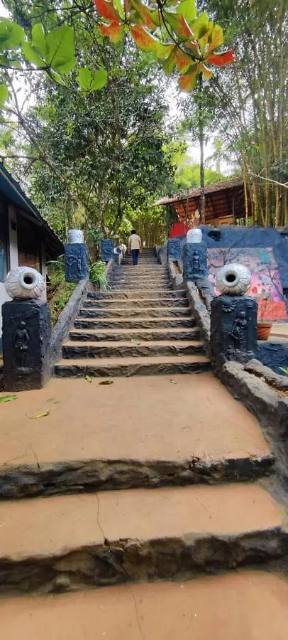 Clay Resort By Bestinn Leisure - Wayanad Padinjarathara